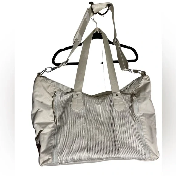 lululemon savasana bag lululemon athletica | Bags | Lululemon Sand To Savasana Duffel Yoga Bag